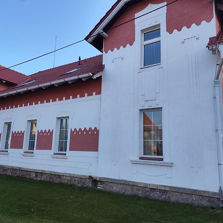 Apartman Ptice Dış mekan fotoğraf