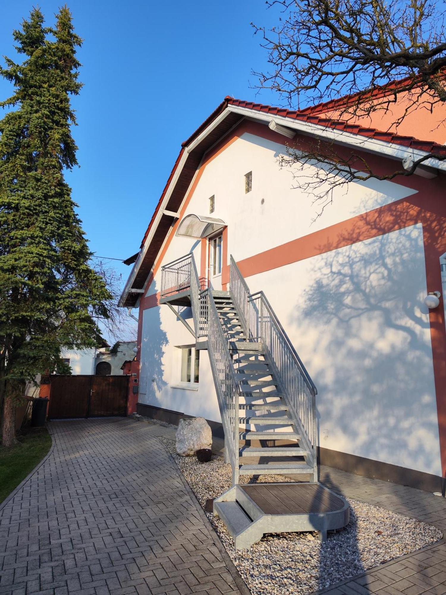 Apartman Ptice Dış mekan fotoğraf